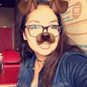 Meet your Posher, Fernanda